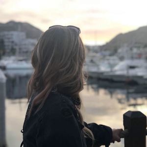 Meet your Posher, Hailey